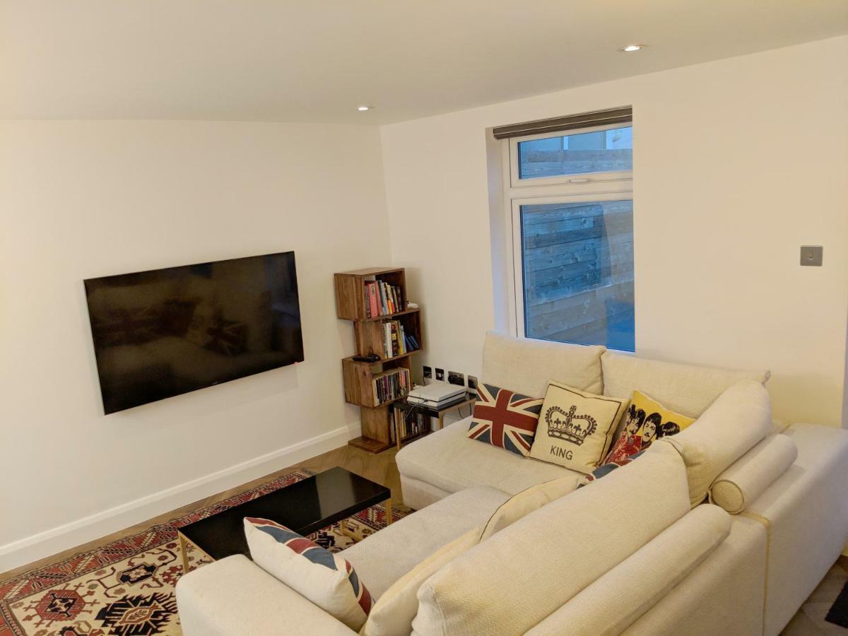 Modern 2 Bedroom Flat With Private Outdoor Terrace Londres Exterior foto